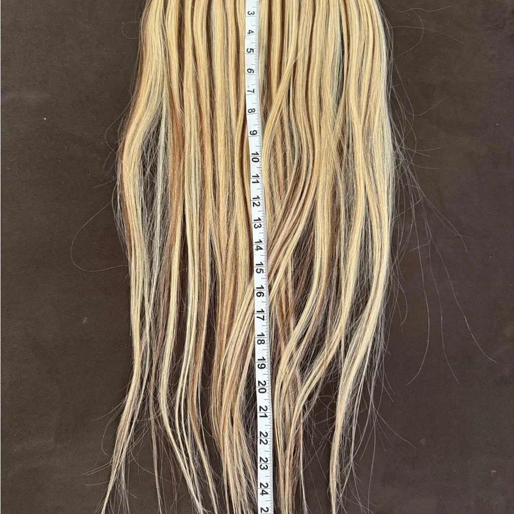 NEW Giovanni Handtied Weft 1 Row Remy Human Hair Extension 27” Color #613/4 - Picture 4 of 5